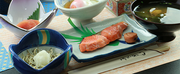 蒲庭館の朝食